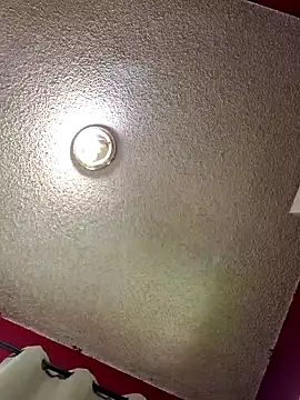 Snapshot of Cnutt310 chatting on 09-12-25, 12:00 Cnutt310 online show from 09-12-25, 12:00