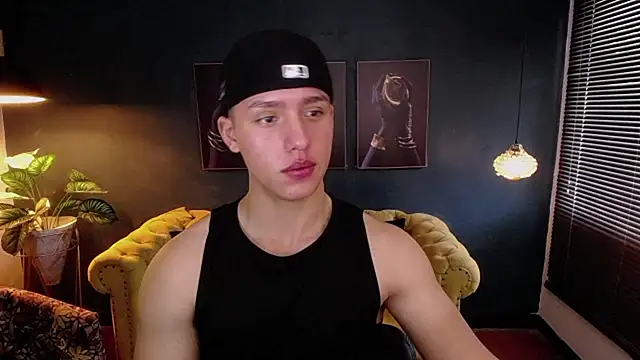 Snapshot of deivid_parker chatting on 09-15-25, 01:55 deivid parker online show from 09-15-25, 01:55