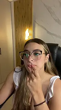 KYLIE JONES6 online show from 09-25-25, 03:32