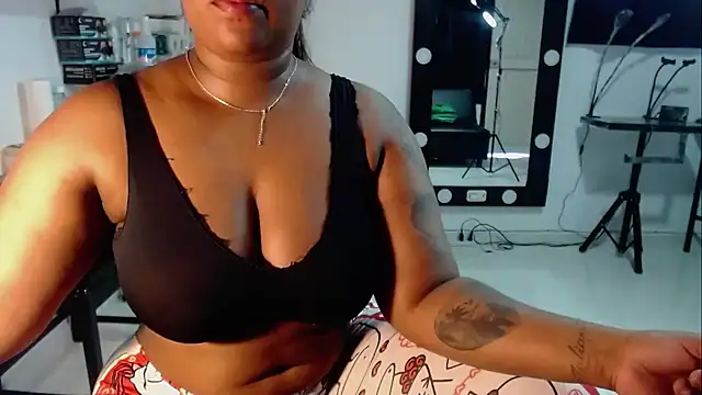 Sam Blue online show from 10-23-25, 01:32