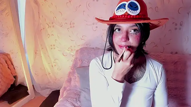 Snapshot of kinkyboat23 chatting on 05-29-26, 12:03 kinkyboat23 online show from 05-29-26, 12:03