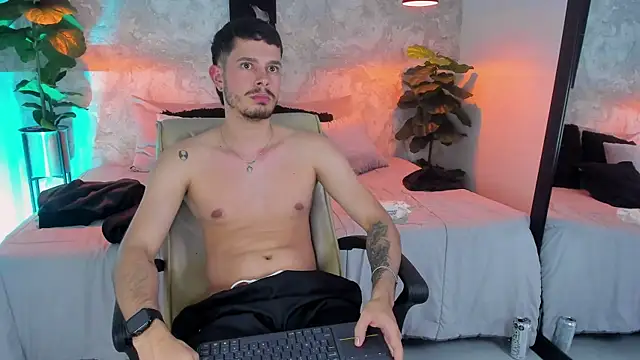 nils saint online show from 11-29-25, 02:36