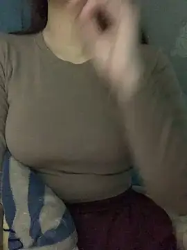 Snapshot of Zika_23 chatting on 12-03-25, 03:10 Zika 23 online show from 12-03-25, 03:10