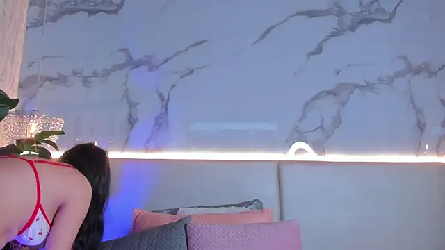 ValSmith  online show from 02-25-26, 03:38