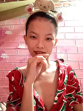 Snapshot of Sammy265 chatting on 10-12-25, 12:15 Sammy265 online show from 10-12-25, 12:15