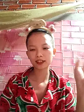 Snapshot of Sammy265 chatting on 10-19-25, 12:17 Sammy265 online show from 10-19-25, 12:17
