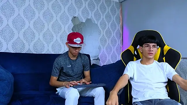 The slim boyss3 online show from 09-11-25, 01:44