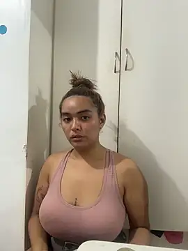 urasianlady online show from 03-23-26, 04:44