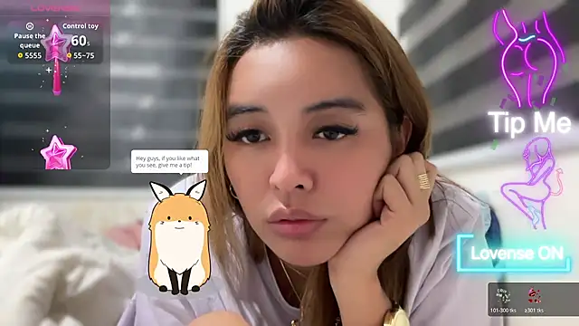 Snapshot of urasianlady chatting on 04-25-26, 04:04 urasianlady online show from 04-25-26, 04:04