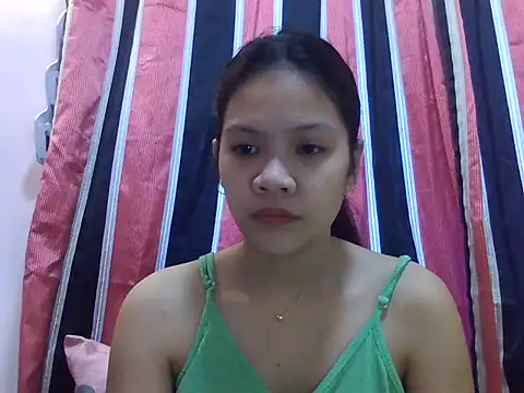 sweetcherry23 online show from 12-17-25, 01:11