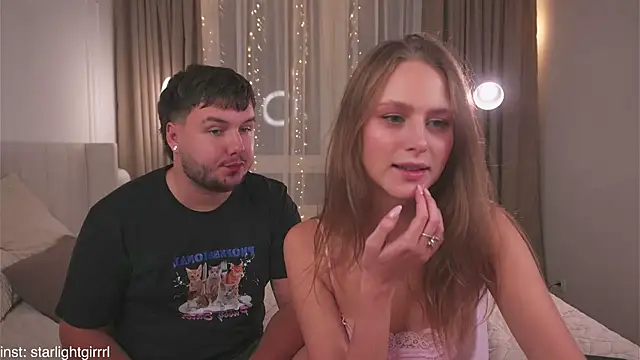 Snapshot of CupOfLovesWhisper chatting on 11-02-25, 08:44 CupOfLovesWhisper online show from 11-02-25, 08:44