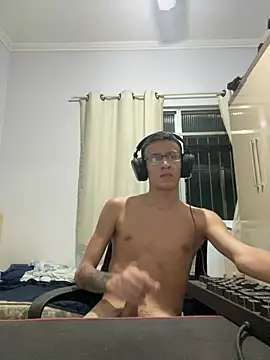 Snapshot of safadezanunes2 chatting on 03-04-26, 10:49 safadezanunes2 online show from 03-04-26, 10:49