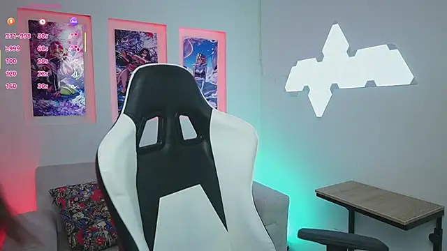 Snapshot of NicoleCrawft chatting on 09-09-25, 07:35 NicoleCrawft online show from 09-09-25, 07:35