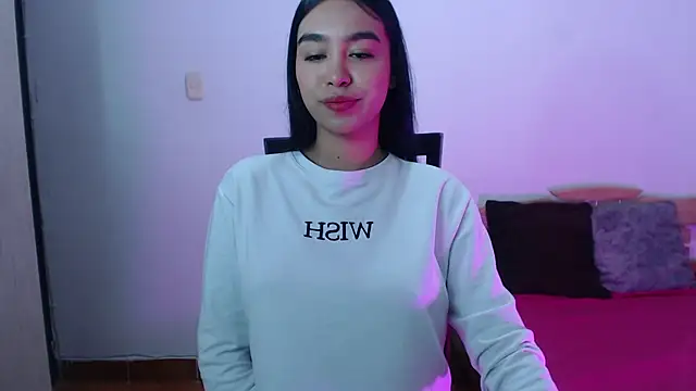 kyra fox  online show from 11-15-25, 12:23