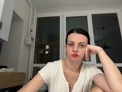 Snapshot of Sladosttss chatting on 11-03-25, 05:14 Sladosttss online show from 11-03-25, 05:14