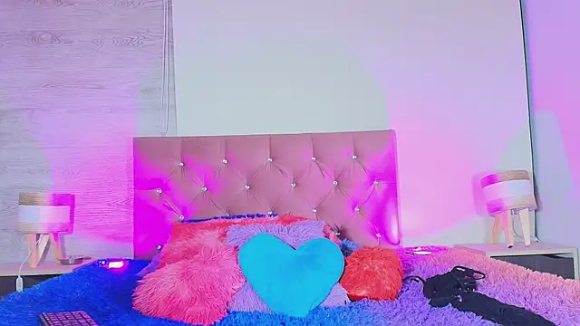 Zamara Kleii online show from 04-10-26, 04:39