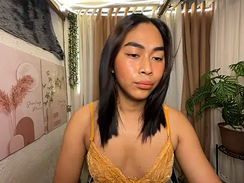Snapshot of Sweetasian_cum chatting on 05-21-26, 02:24 Sweetasian cum online show from 05-21-26, 02:24