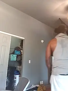 Snapshot of EbonyKing69 chatting on 09-17-25, 11:50 EbonyKing69 online show from 09-17-25, 11:50