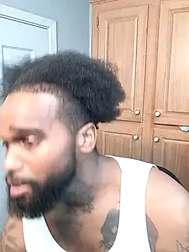 Snapshot of EbonyKing69 chatting on 11-12-25, 09:32 EbonyKing69 online show from 11-12-25, 09:32