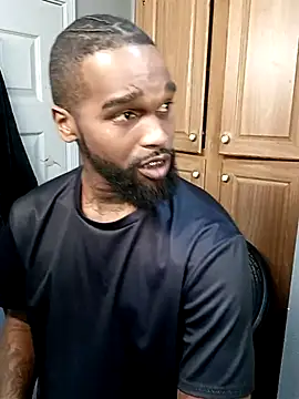 Snapshot of EbonyKing69 chatting on 11-29-25, 12:57 EbonyKing69 online show from 11-29-25, 12:57