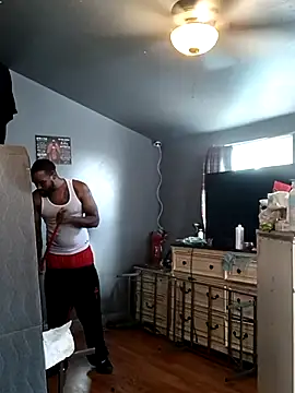 Snapshot of EbonyKing69 chatting on 12-15-25, 08:46 EbonyKing69 online show from 12-15-25, 08:46