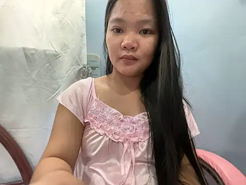 Snapshot of princess_janine chatting on 03-13-26, 03:13 princess janine online show from 03-13-26, 03:13