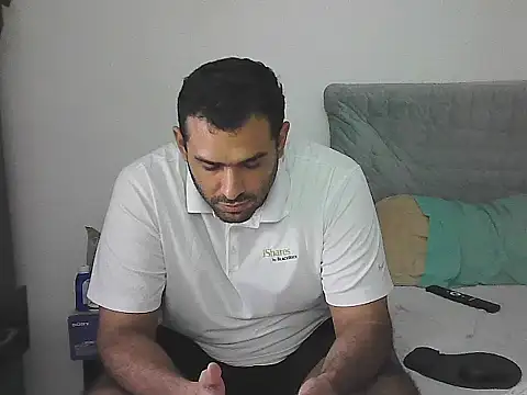 morenocabro10 online show from 06-12-26, 06:12
