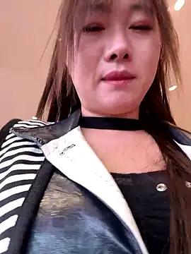 Snapshot of maomao_520 chatting on 01-16-26, 05:44 maomao 520 online show from 01-16-26, 05:44