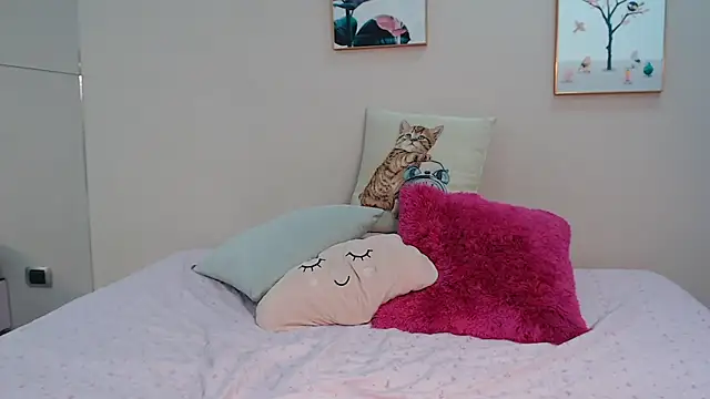 zooombee online show from 09-11-25, 10:10