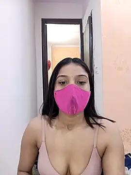 Cute Rakhi8 online show from 04-22-26, 05:21