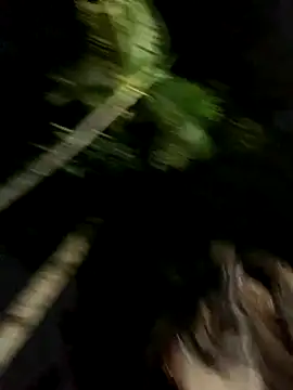 Snapshot of Mei-Mei89 chatting on 10-05-25, 01:31 Mei-Mei89 online show from 10-05-25, 01:31