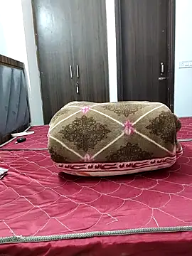 sweetpj online show from 10-18-25, 05:57