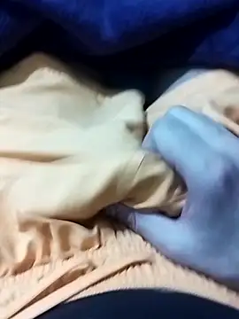 Snapshot of idhem___31 chatting on 02-10-26, 05:50 idhem 31 online show from 02-10-26, 05:50