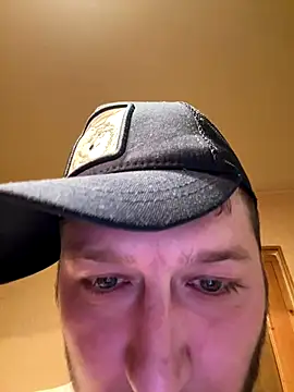 Snapshot of SARSILMAZ_HOME chatting on 11-26-25, 11:17 SARSILMAZ HOME online show from 11-26-25, 11:17