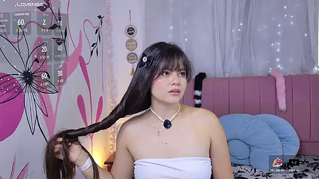 sukilove18 online show from 05-19-26, 10:27