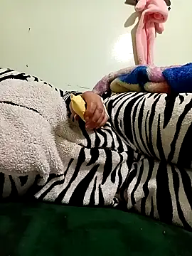 Snapshot of Noursixi89 chatting on 12-14-25, 11:31 Noursixi89 online show from 12-14-25, 11:31