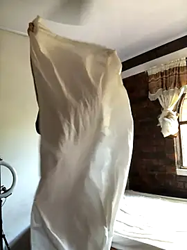 Snapshot of Luxx_14 chatting on 10-09-25, 07:23 Luxx 14 online show from 10-09-25, 07:23