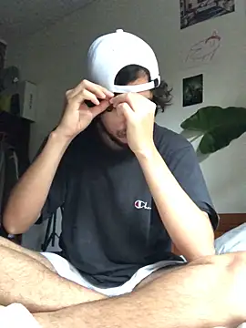 Snapshot of Luxx_14 chatting on 10-12-25, 12:04 Luxx 14 online show from 10-12-25, 12:04