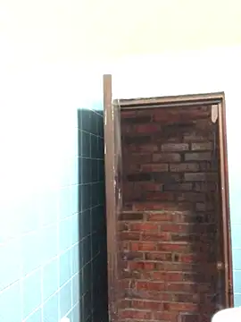 Snapshot of Luxx_14 chatting on 10-25-25, 06:02 Luxx 14 online show from 10-25-25, 06:02