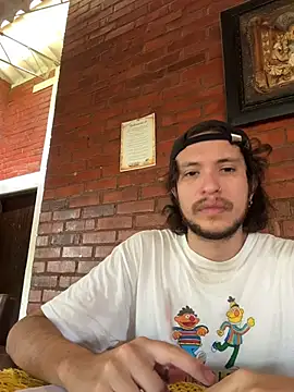 Snapshot of Luxx_14 chatting on 02-24-26, 03:10 Luxx 14 online show from 02-24-26, 03:10