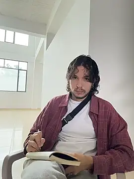 Snapshot of Luxx_14 chatting on 03-17-26, 03:15 Luxx 14 online show from 03-17-26, 03:15