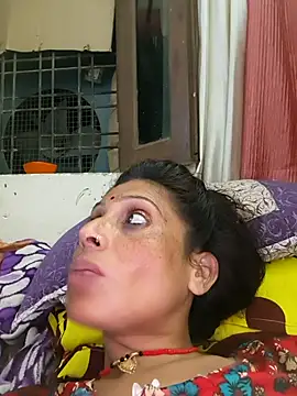 Snapshot of ISHANI-SINGH chatting on 09-17-25, 02:30 ISHANI-SINGH online show from 09-17-25, 02:30