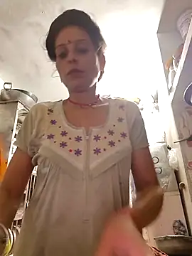 Snapshot of ISHANI-SINGH chatting on 09-22-25, 03:08 ISHANI-SINGH online show from 09-22-25, 03:08