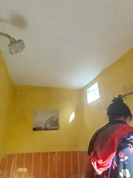 Snapshot of ISHANI-SINGH chatting on 11-07-25, 03:39 ISHANI-SINGH online show from 11-07-25, 03:39