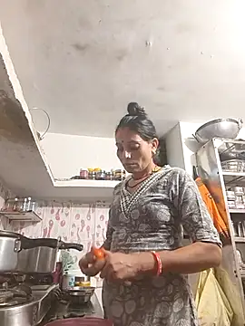 Snapshot of ISHANI-SINGH chatting on 11-19-25, 03:45 ISHANI-SINGH online show from 11-19-25, 03:45