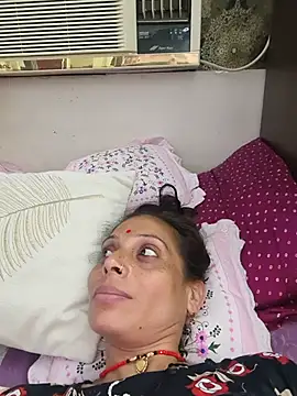 ISHANI-SINGH online show from 07-11-26, 02:09