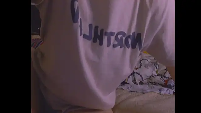 Lunliss online show from 07-25-26, 04:59
