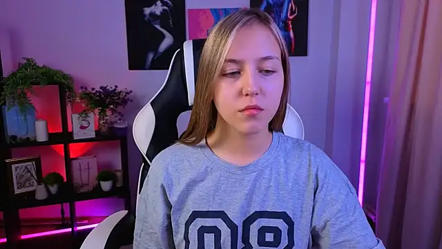 CindySparkl online show from 04-05-26, 05:59