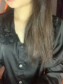 Snapshot of Tinasx56 chatting on 10-21-25, 05:57 Tinasx56 online show from 10-21-25, 05:57