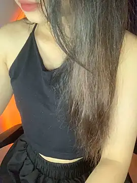 Snapshot of Tinasx56 chatting on 11-16-25, 04:12 Tinasx56 online show from 11-16-25, 04:12